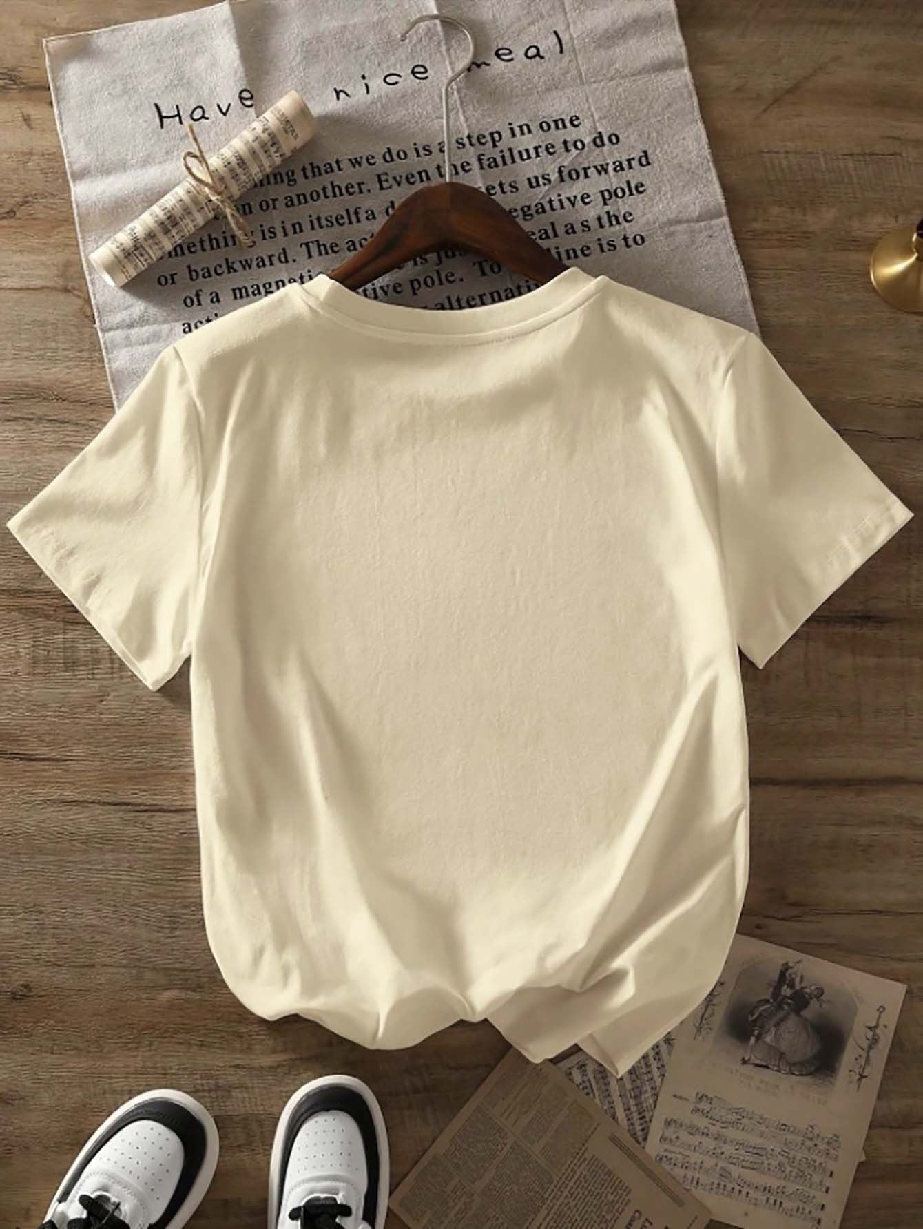 Women's T-Shirt | Cute Capybara Graphic Print