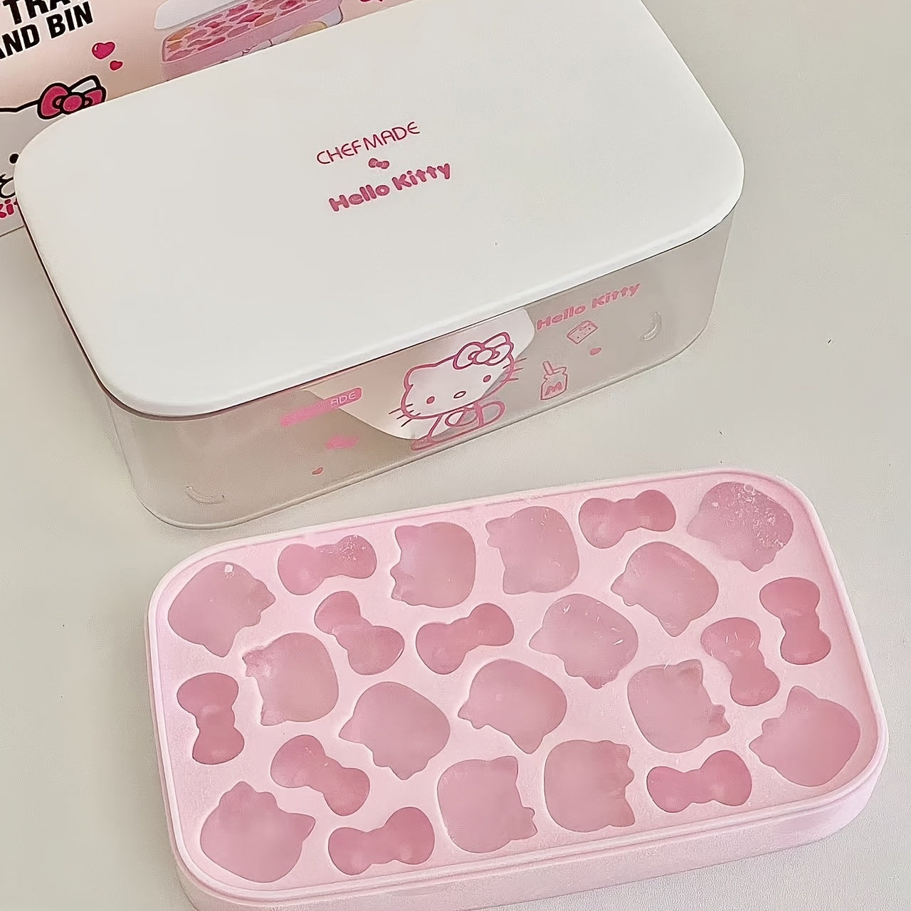 Kawaii Sanrio Hello Kitty Silicone Ice Cube Tray with Lid